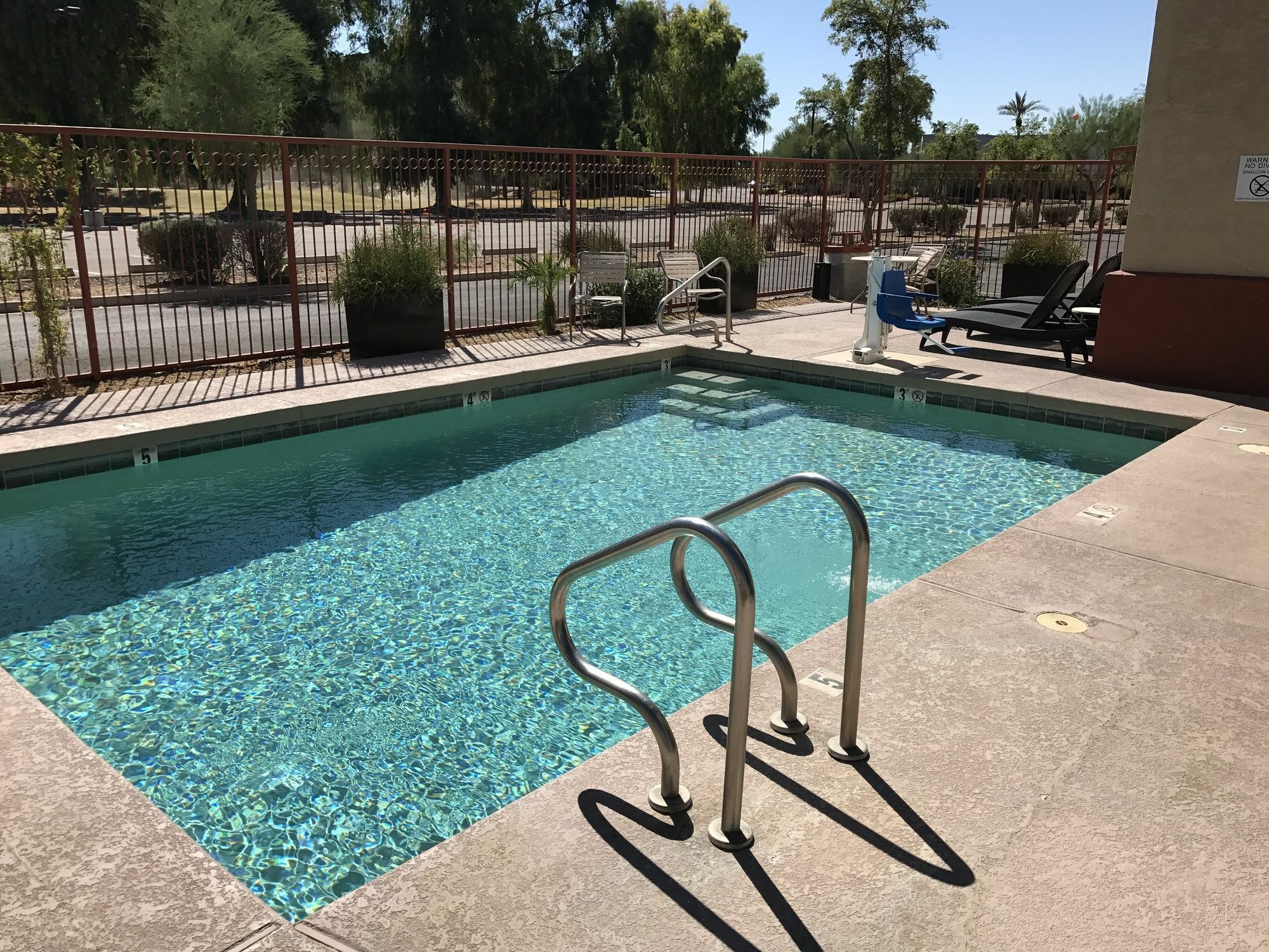 Greentree Inn And Suites Mesa / Phoenix ภายนอก รูปภาพ