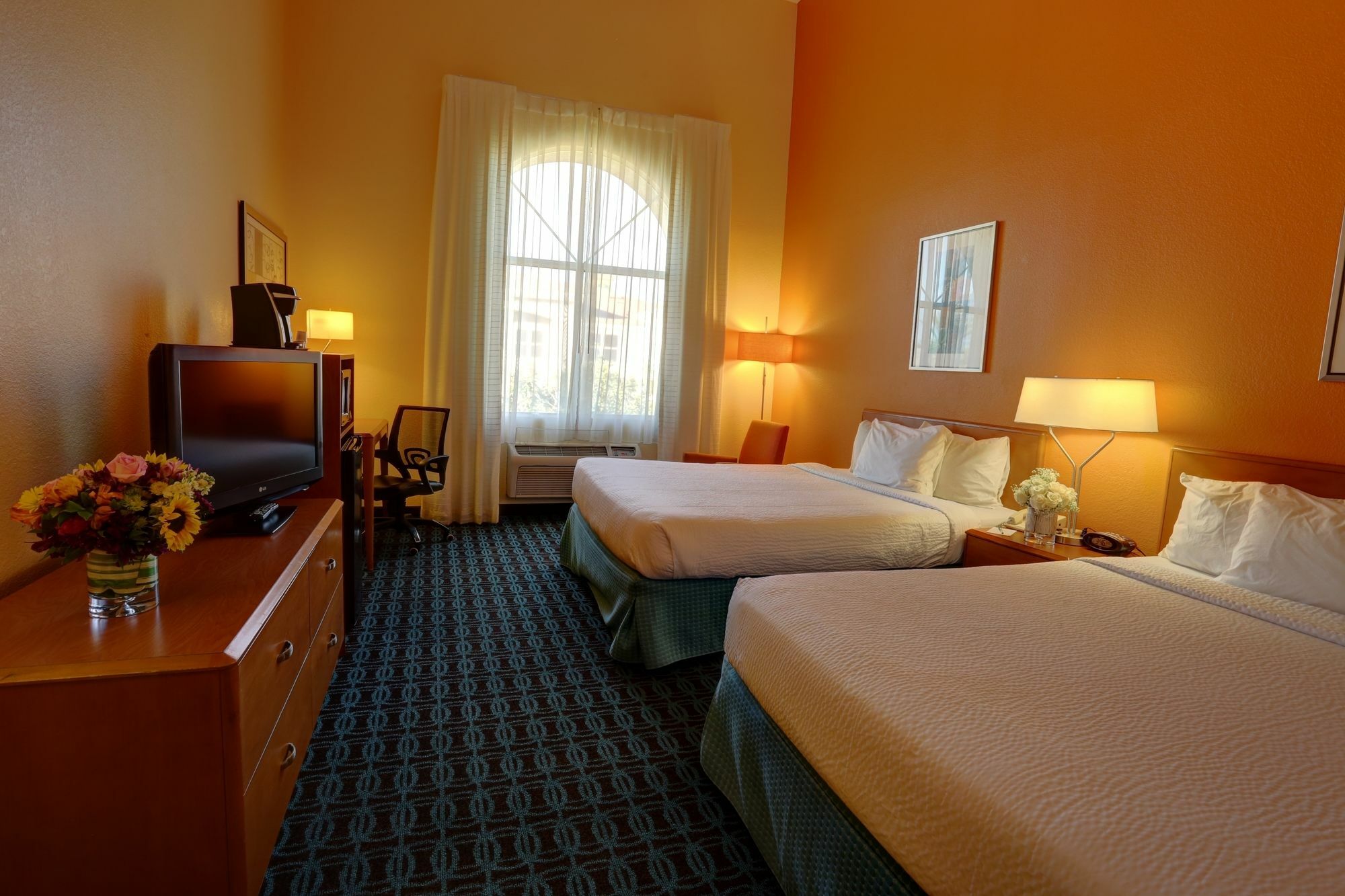Greentree Inn And Suites Mesa / Phoenix ภายนอก รูปภาพ